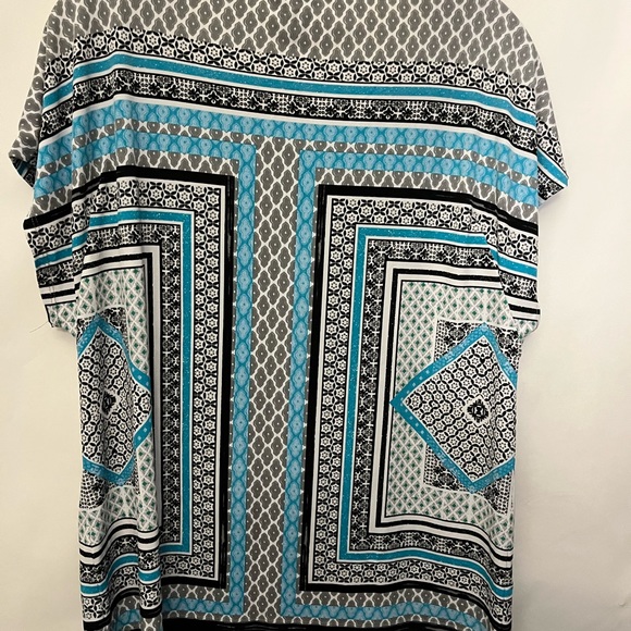 Easywear chicos top size 1 (small) - Picture 2 of 7